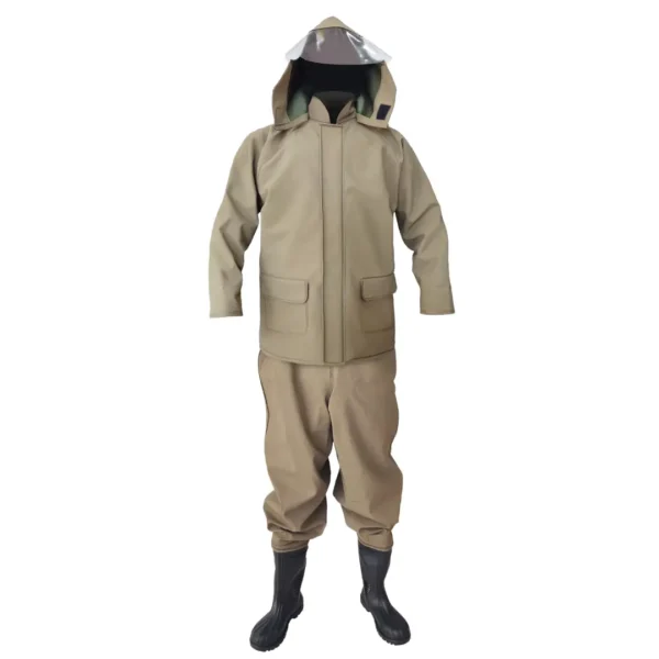 Traje impermeable en PU con botas de PVC, protección completa para trabajos industriales en condiciones extremas